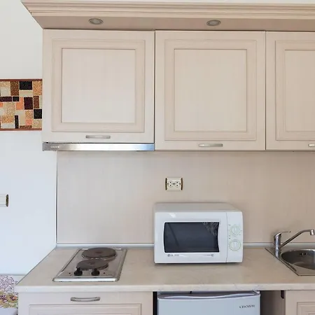 Appartement ❤ 1bedroom Quite W Kitchen&balcony❤fb❤