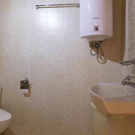 Appartement ❤ 1bedroom Quite W Kitchen&balcony❤fb❤ *